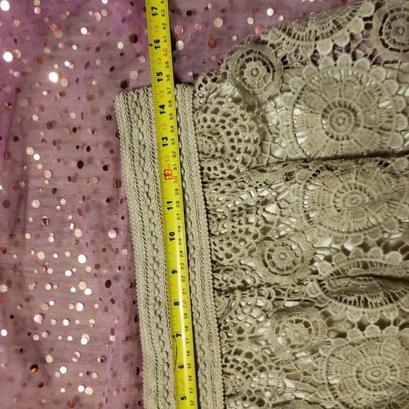 👗3/25$ 👗Pretty Ombre Crochet Skirt🍃 - Picture 6 of 9